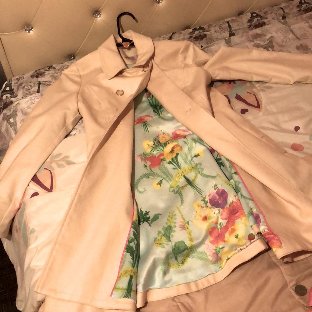 Jacket - Picture 2 of 3